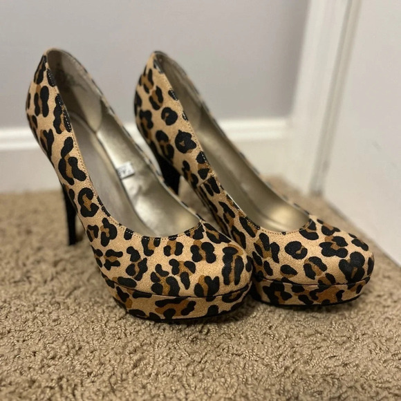 Mossimo Viviana Platform Heel Leopard Print - Picture 3 of 4